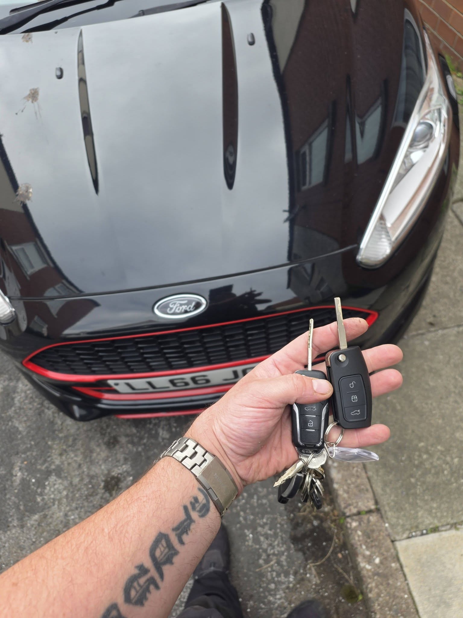 Locksmith job — handle and lock replaced